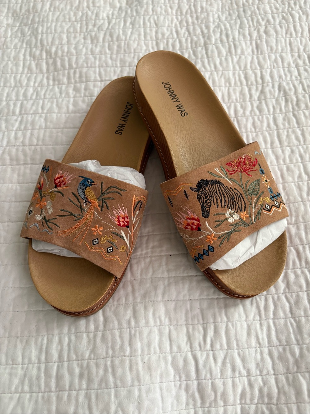 NWOB Johnny Was Watipaso Embroidered Suede Slide Sandals Tan Size 10